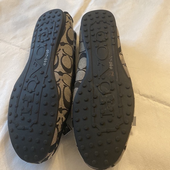 COACH NEW YORK FRiDA Slip -on gray and black flats size 9:58 - Picture 7 of 13